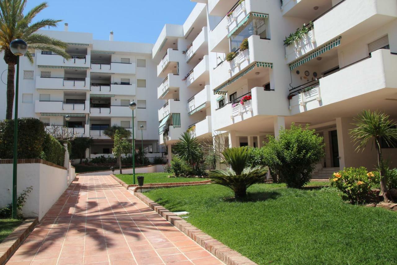 Apartamento Carihuela Beach & Sun トレモリノス エクステリア 写真